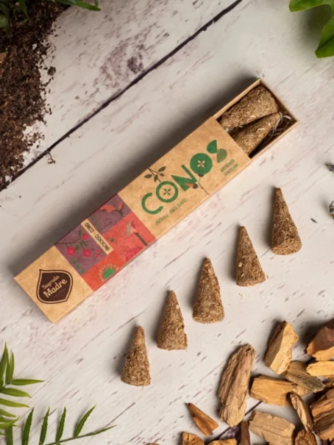 Portada conos de incienso sagrada madre Pachuli de Palo santo hecho a mano con amor en argentina - contenido ofrecido con inciensoshop