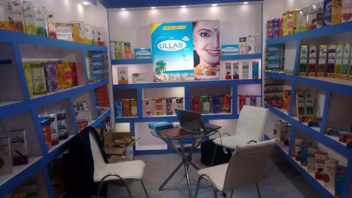 ULLAS sala con productos tienda online incienso tienda esencia producto india inciensoshop