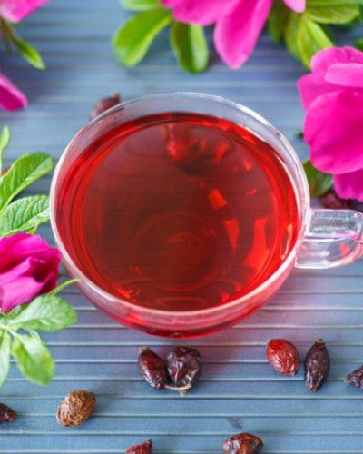 Rosehip infusion is not one of the most remarkable or well known, yet it also has some excellent benefits.